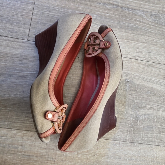 Tory Burch Shoes - Picture 4 of 6